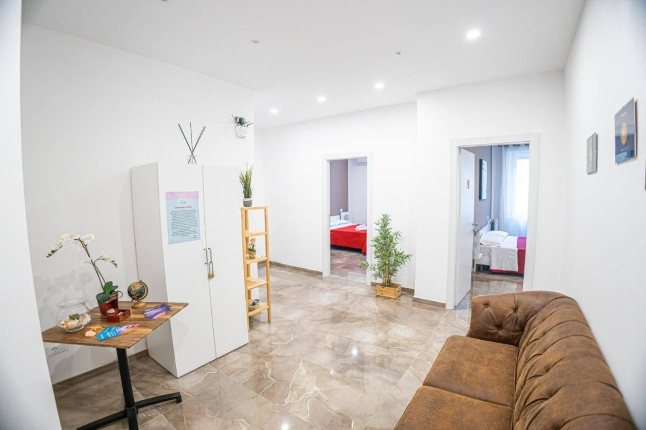 Suebi Rooms 泰尔莫利 外观 照片